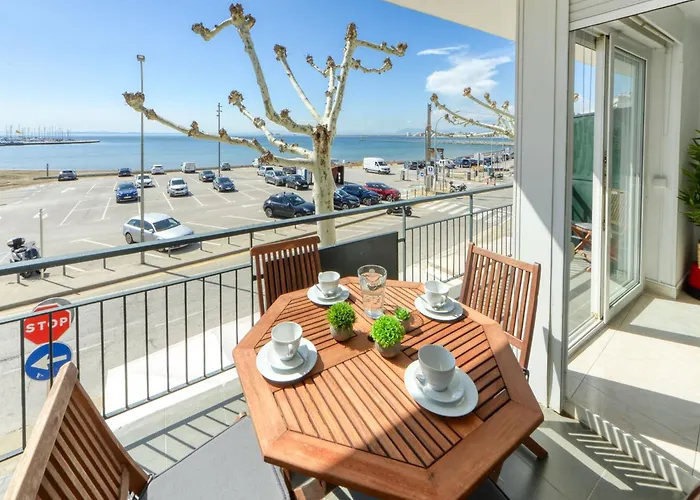 公寓 In With Waterfront Views 罗萨斯